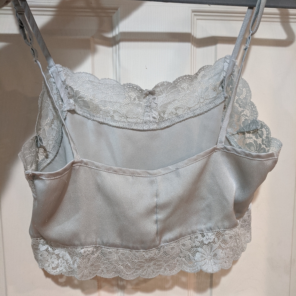 Brandy Melville Lace Blue Cropped Silk Tank - Picture 6 of 8